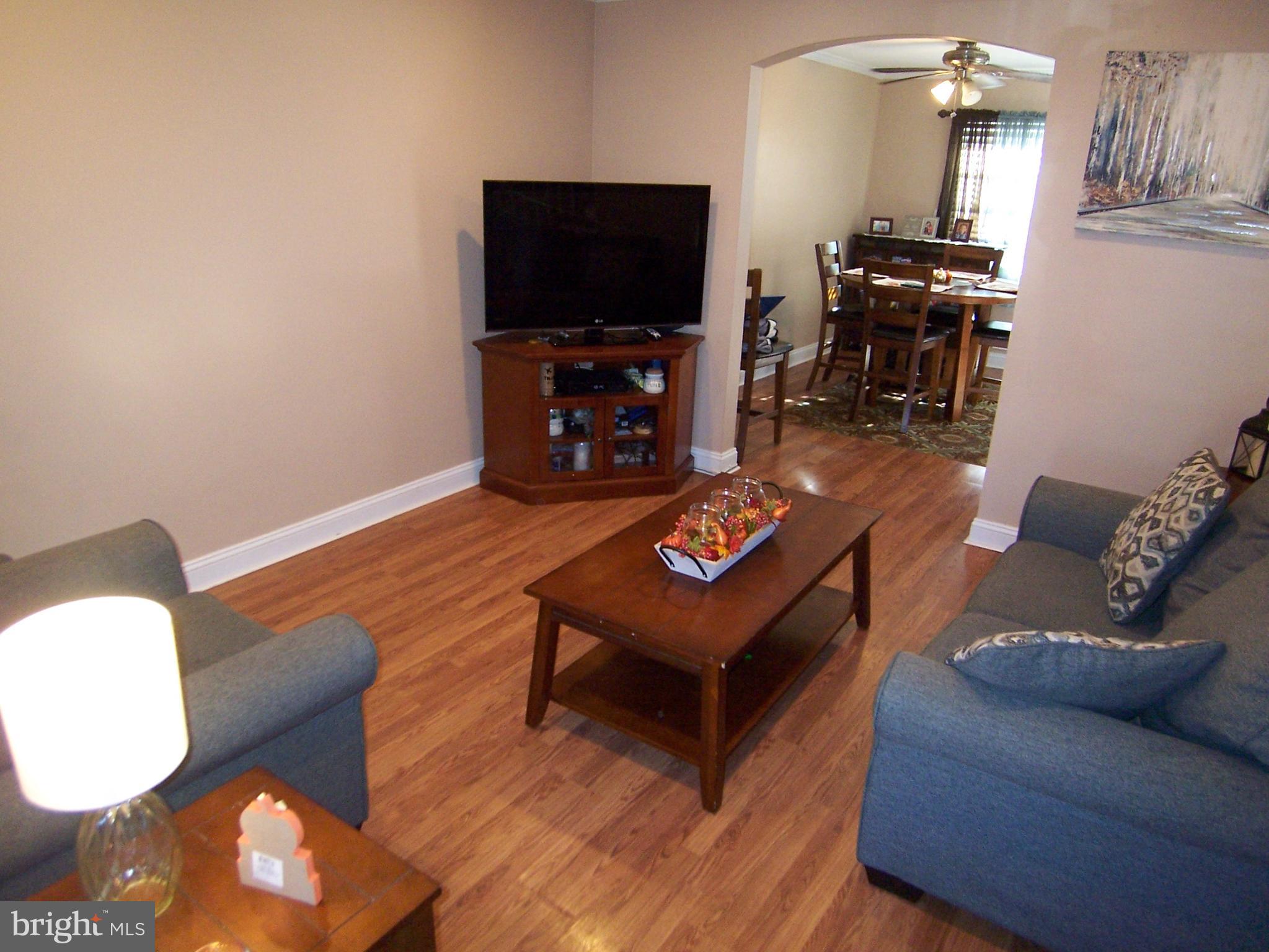 1959 Wareham Road Baltimore, MD 21222 - Photo 4 of 26