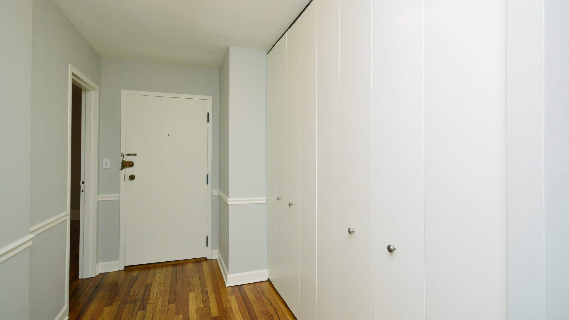 2730 Central Street, Unit 3A Evanston, IL 60201 - Photo 2 of 22