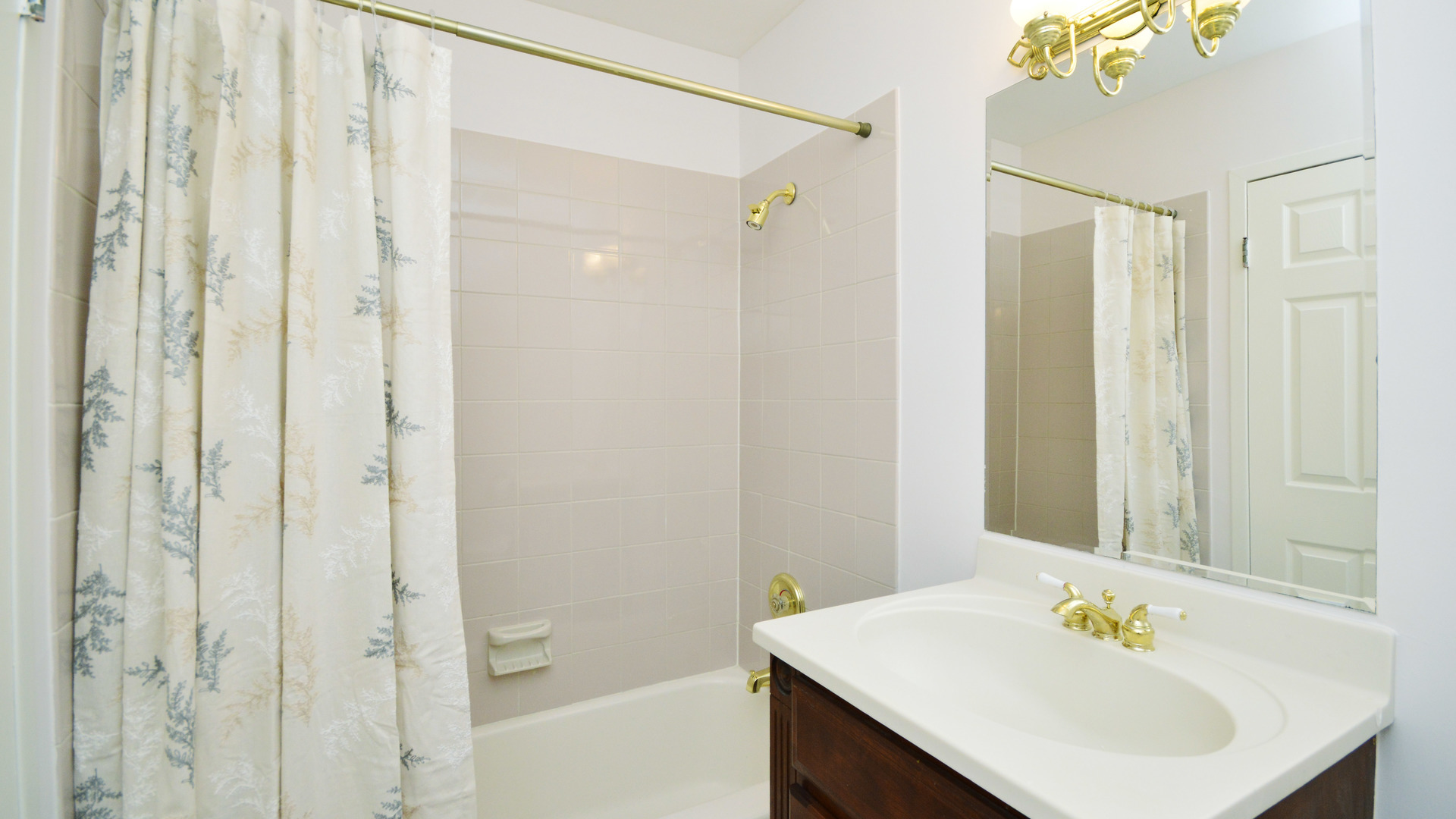 2730 Central Street, Unit 3A Evanston, IL 60201 - Photo 19 of 22