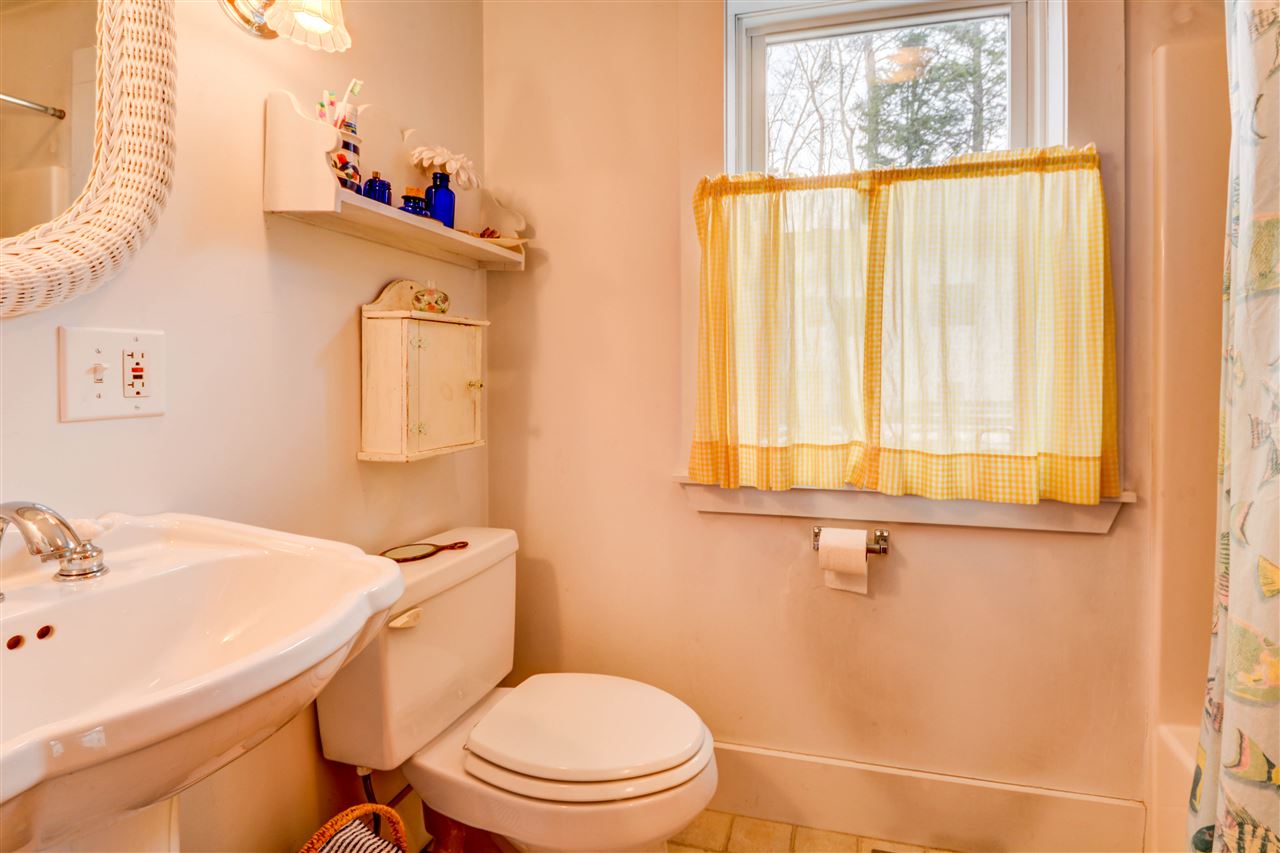 60 Browns Beach Road Bristol, NH 03222 - Photo 23 of 34 Gallery Image 23