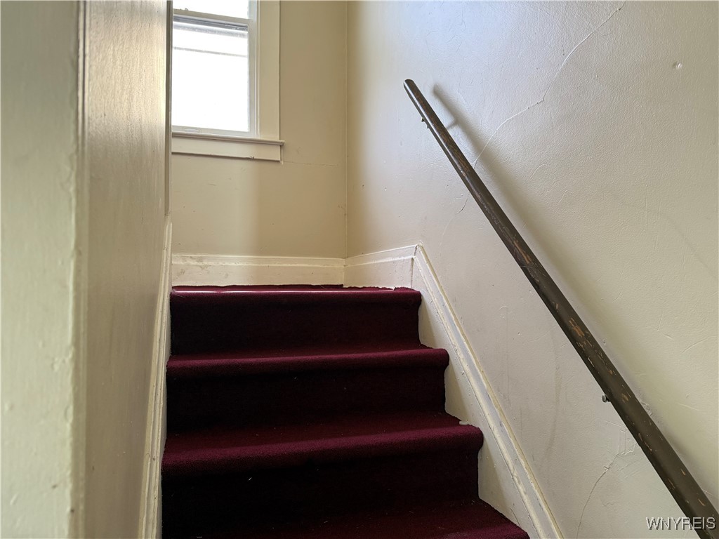 830 17th Street Niagara Falls, NY 14301 - Photo 13 of 18