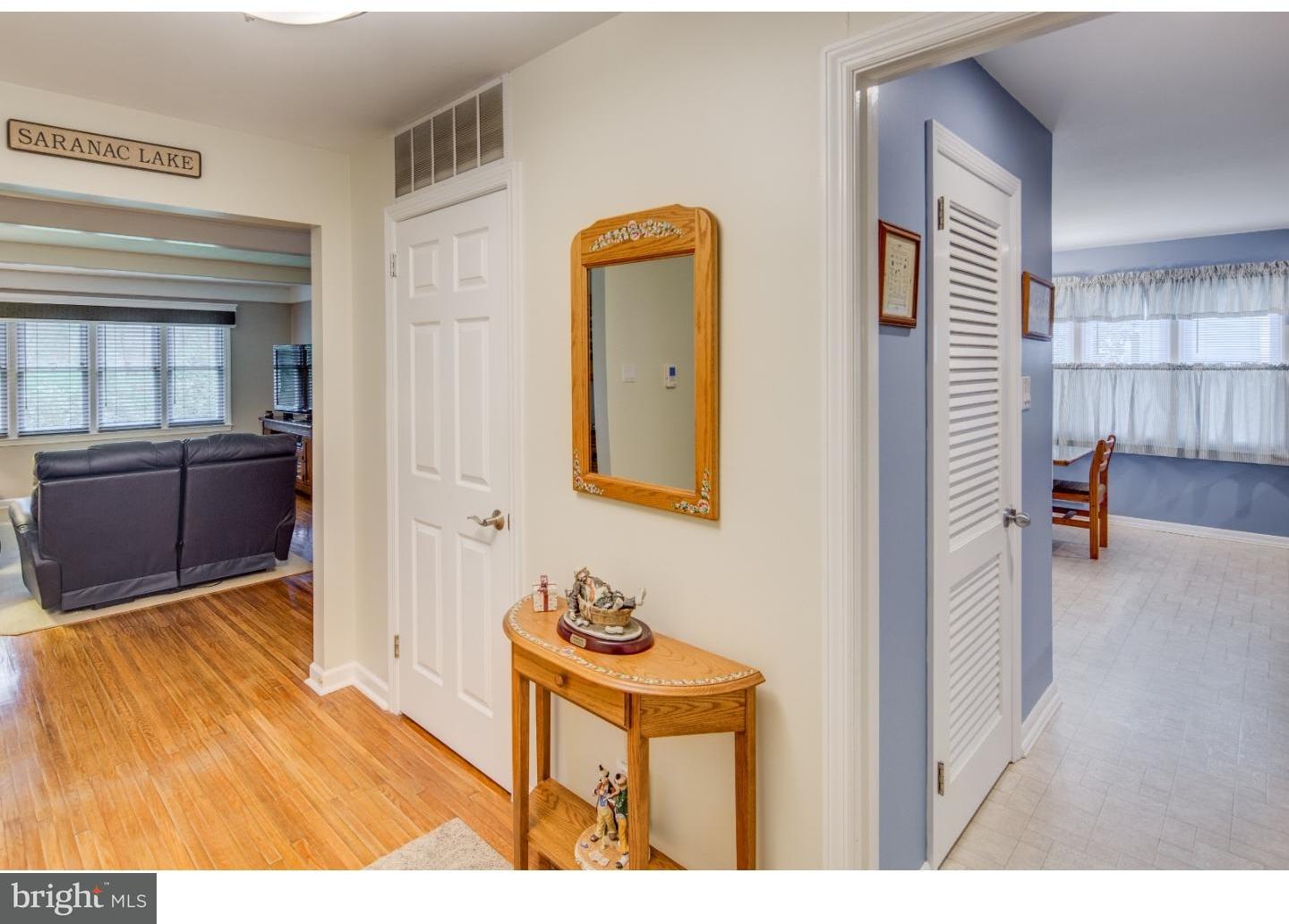 505 Covered Bridge Road Cherry Hill, NJ 08034 - Photo 2 of 25
