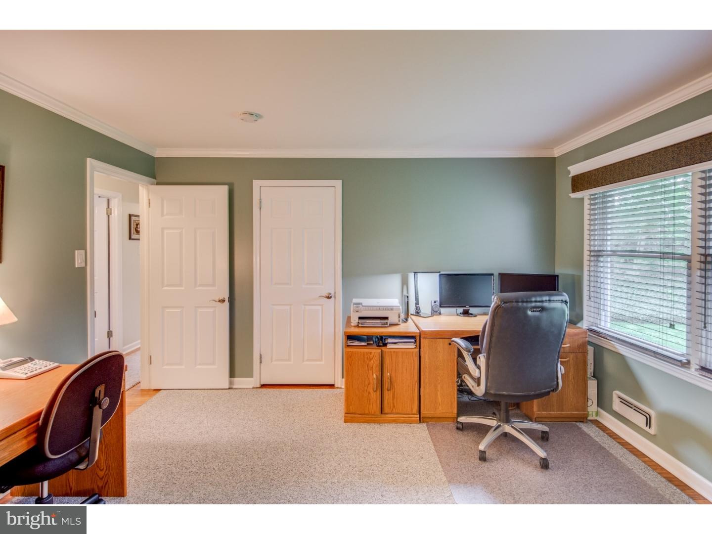 505 Covered Bridge Road Cherry Hill, NJ 08034 - Photo 13 of 25