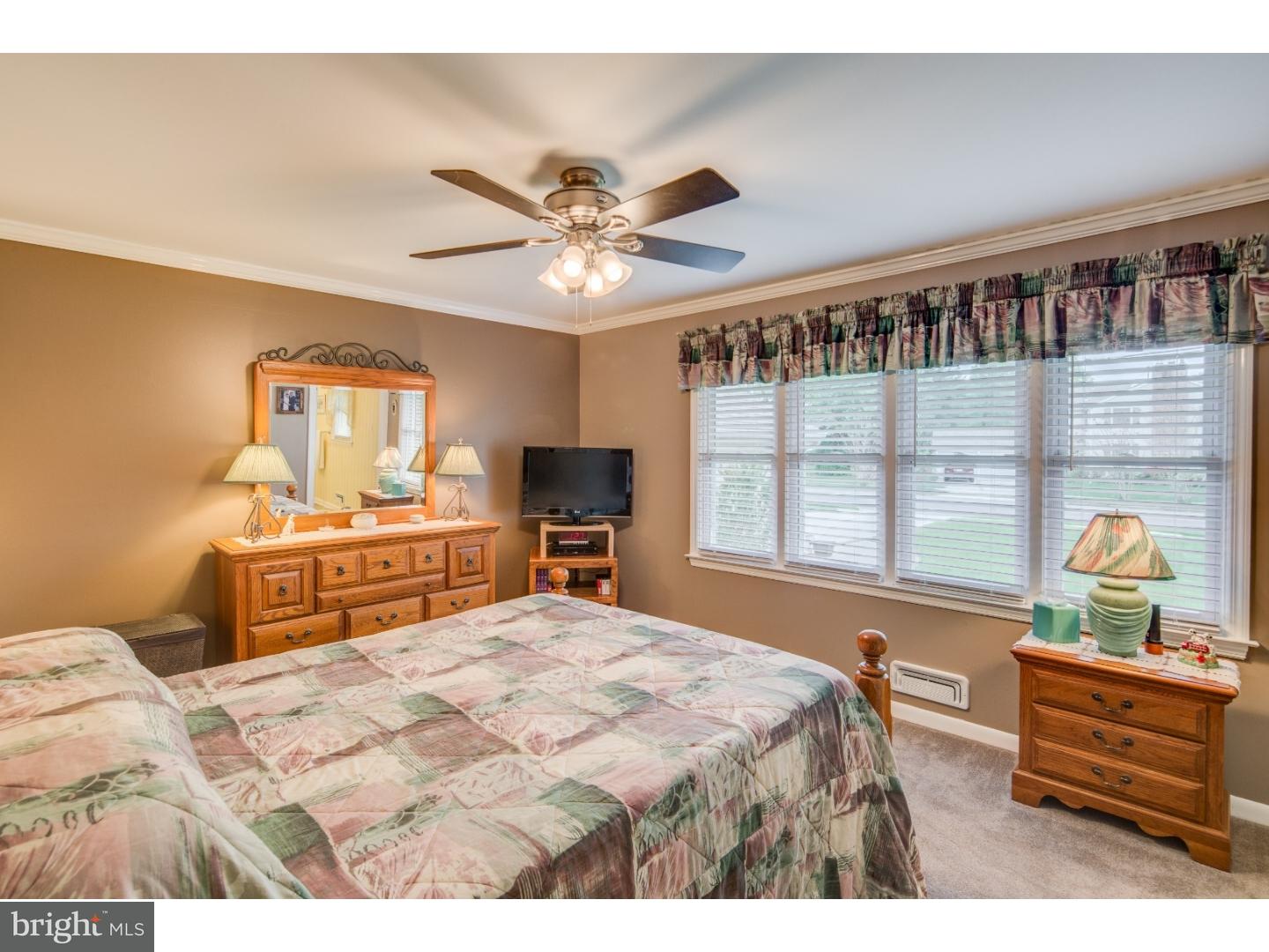 505 Covered Bridge Road Cherry Hill, NJ 08034 - Photo 15 of 25