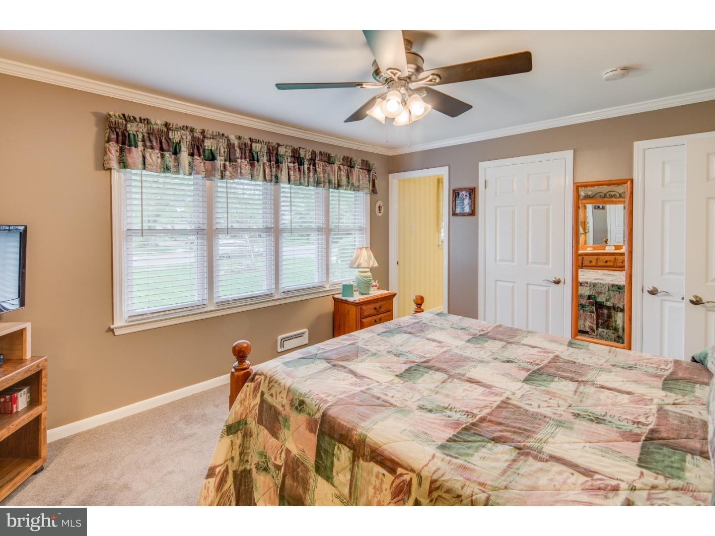 505 Covered Bridge Road Cherry Hill, NJ 08034 - Photo 17 of 25