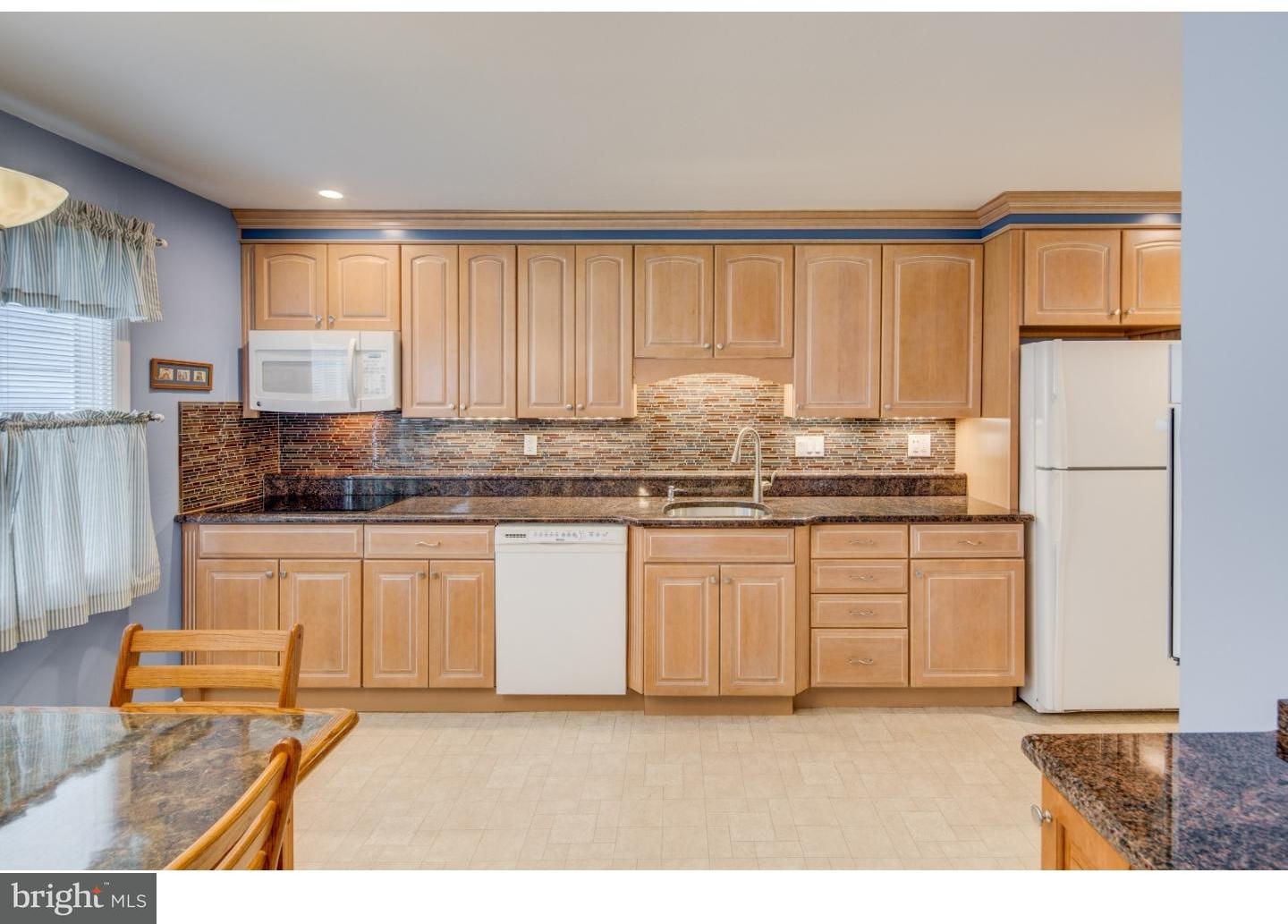 505 Covered Bridge Road Cherry Hill, NJ 08034 - Photo 9 of 25