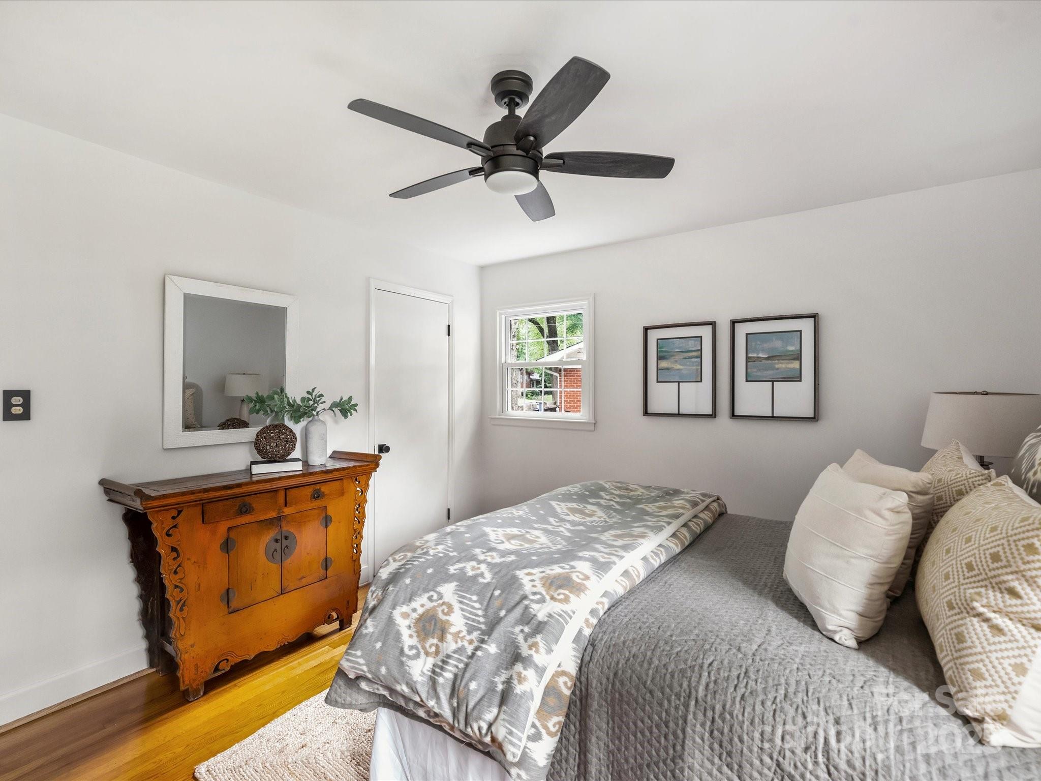 5923 Brookhaven Road Charlotte, NC 28210 - Photo 18 of 32 Gallery Image 18