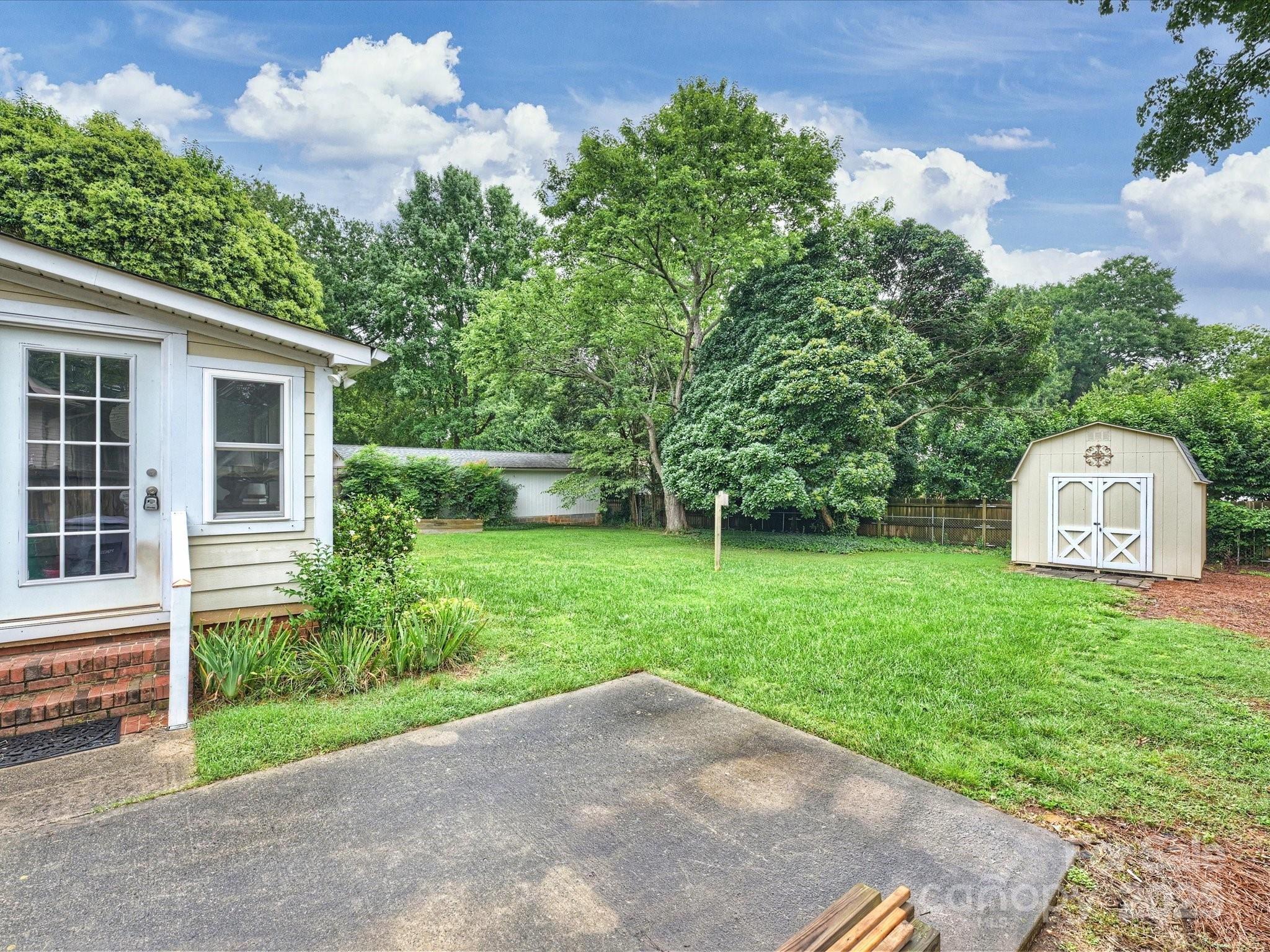 5923 Brookhaven Road Charlotte, NC 28210 - Photo 24 of 32 Gallery Image 24