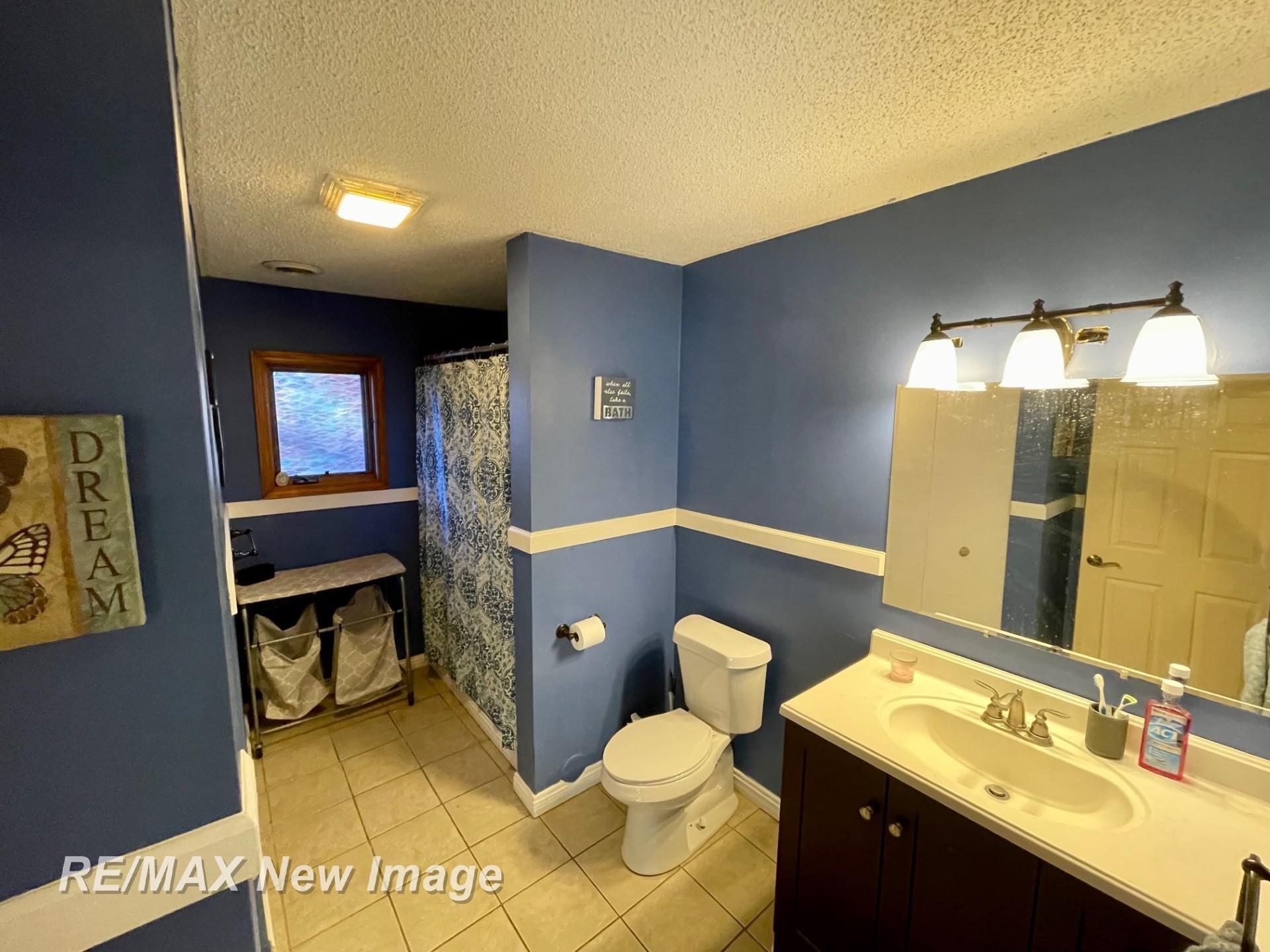 11880 Lakefield Road St. Charles, MI 48655 - Photo 13 of 17 50127833-12.JPG