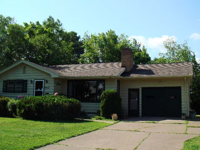 4612 Oneida Street Duluth, MN 55804 - Photo 1 of 8 Gallery Image 1