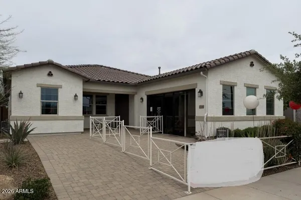 $731,431 | 17198 West Charlotte Drive, Surprise, AZ 85387