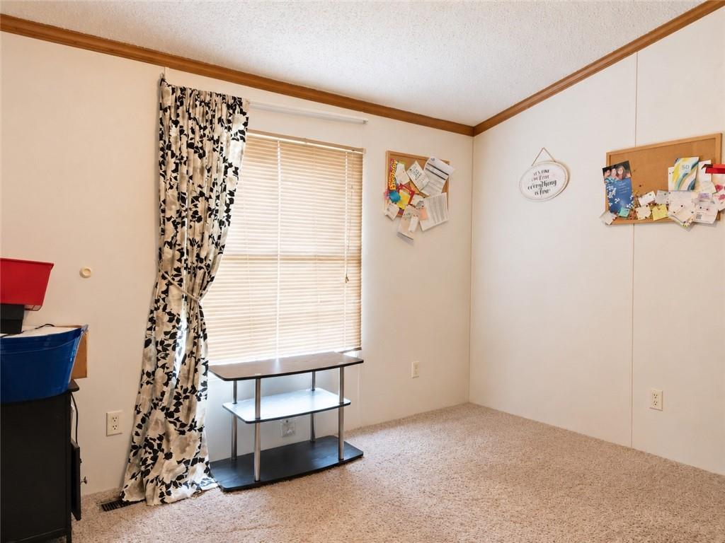 325 North Chestnut Street Butler, PA 16001 - Photo 14 of 25