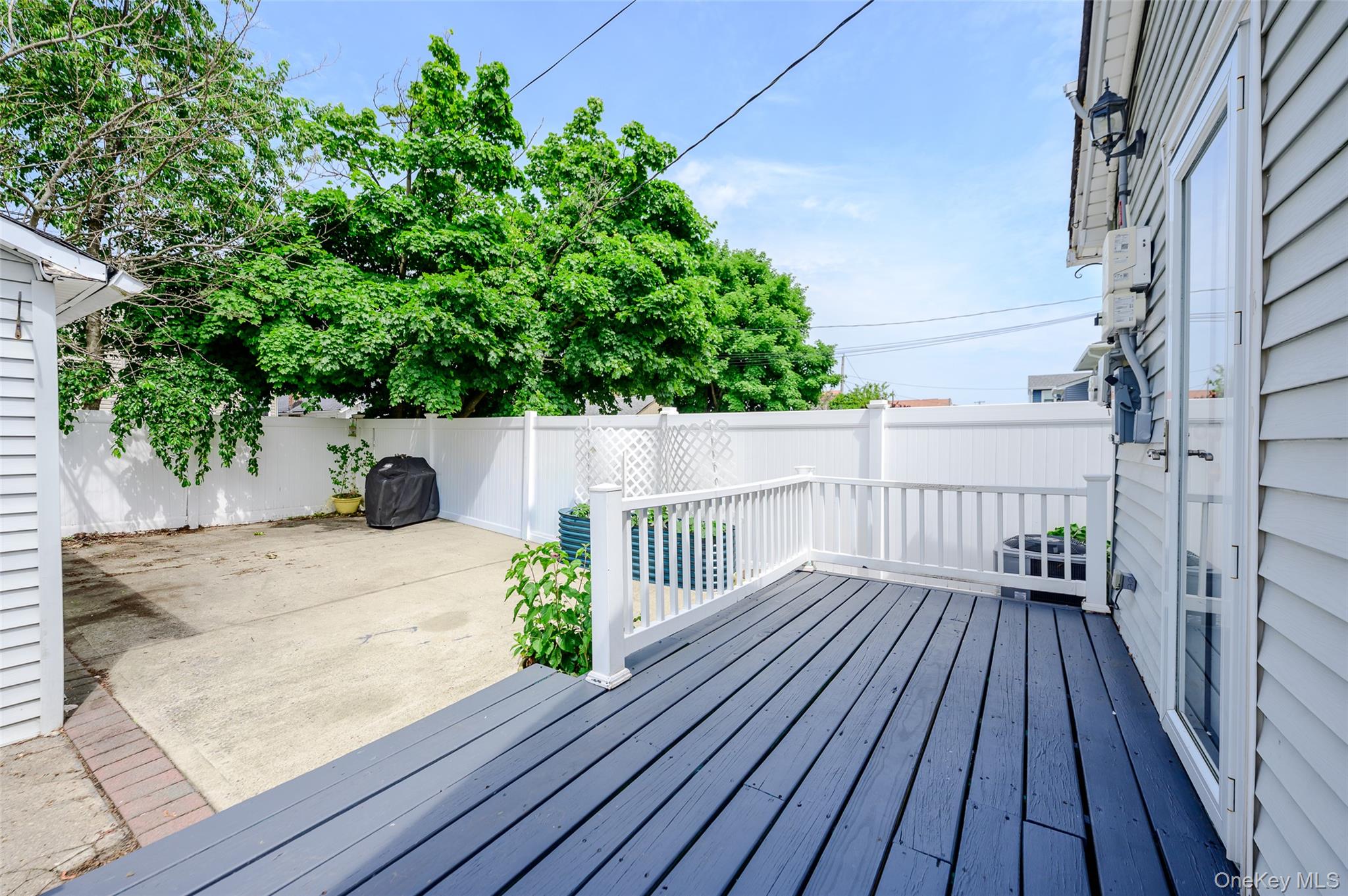 20 Marina Road Island Park, NY 11558 - Photo 15 of 24