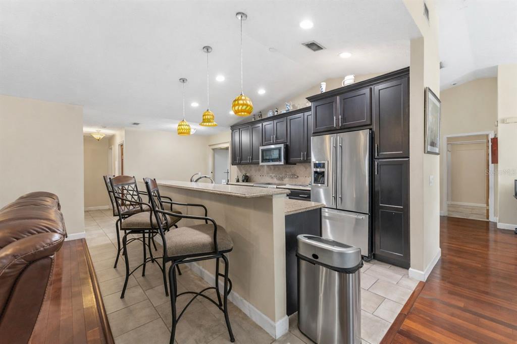 3533 Springville Drive Valrico, FL 33596 - Photo 13 of 35