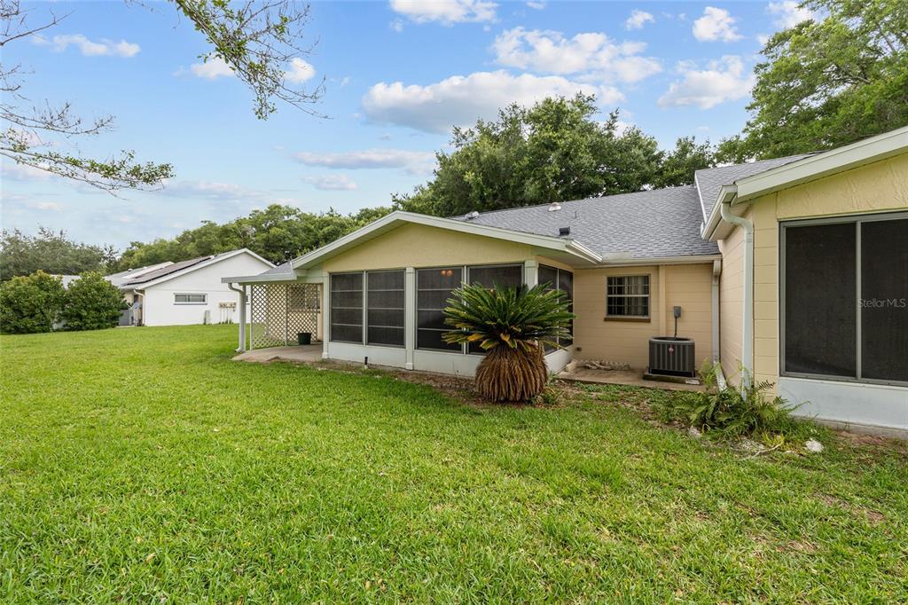 8796 Southwest 91 Street, Unit D Ocala, FL 34481 - Photo 9 of 41