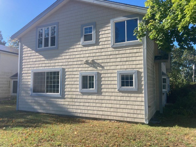 32 Chestnut Street Wareham, MA 02571 - Photo 2 of 17 Gallery Image 2