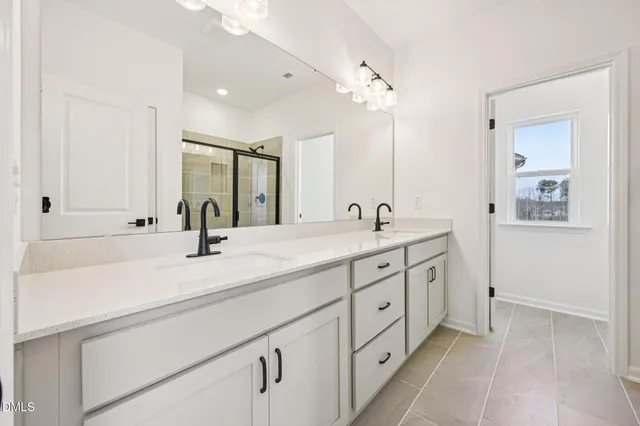 $689,990 | 4408 Darius Lane, Unit 40, Fuquay-Varina, NC 27526