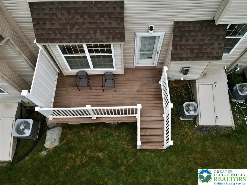 1824 Big Ridge Drive East Stroudsburg, PA 18302 - Photo 42 of 46 a view of outdoor space and yard