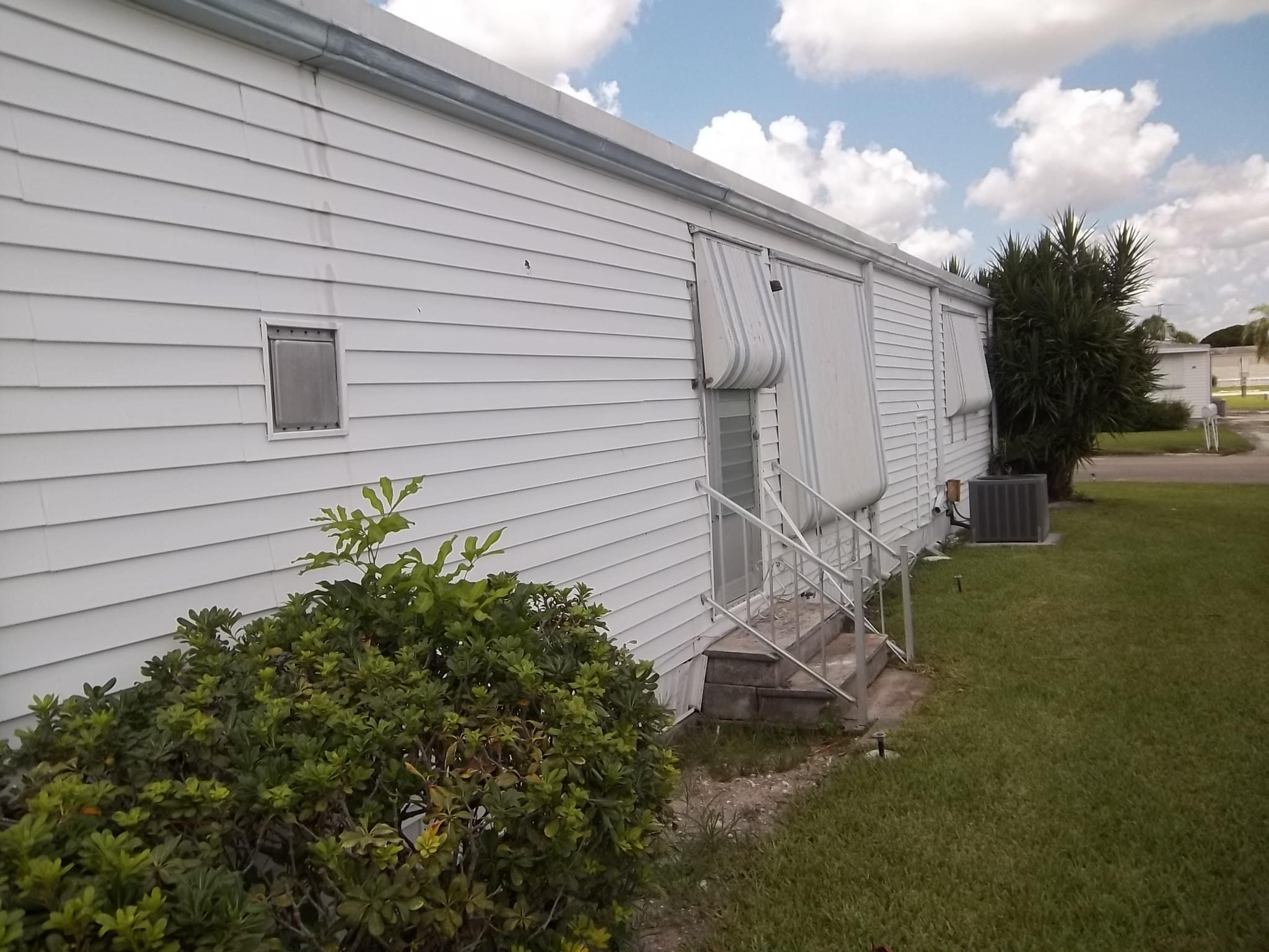 1610 Southwest 64th Way Boca Raton, FL 33428 - Photo 21 of 23 100_1451