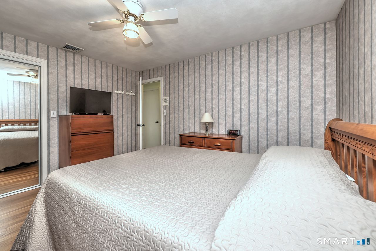519 Ferry Road Orange, CT 06477 - Photo 17 of 35 Gallery Image 17