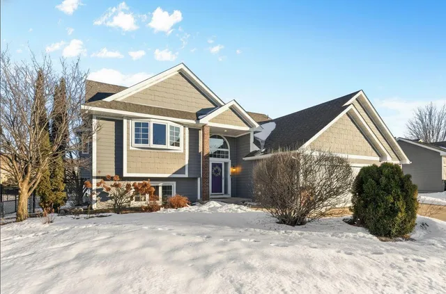 $485,000 | 6644 Tele Lane, Lino Lakes, MN 55038