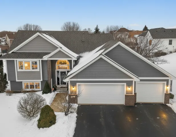 $485,000 | 6644 Tele Lane, Lino Lakes, MN 55038
