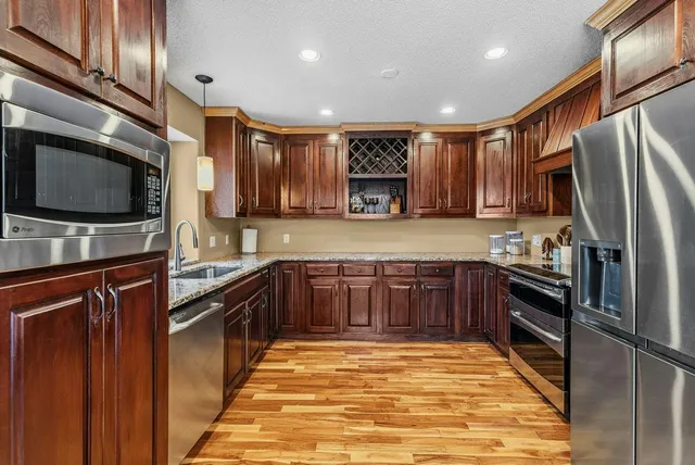 $485,000 | 6644 Tele Lane, Lino Lakes, MN 55038