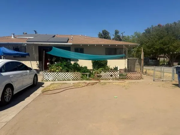 $269,500 | 838 B B, Fresno, CA 93706