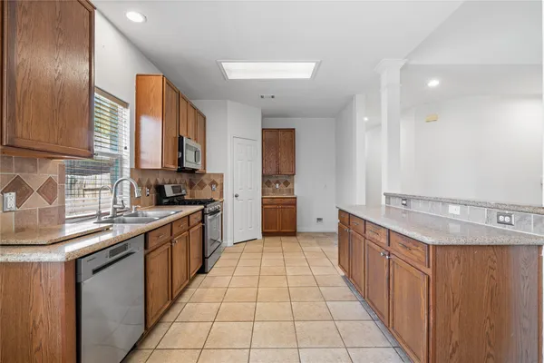 $329,900 | 802 Cypresswood Bough, Spring, TX 77373