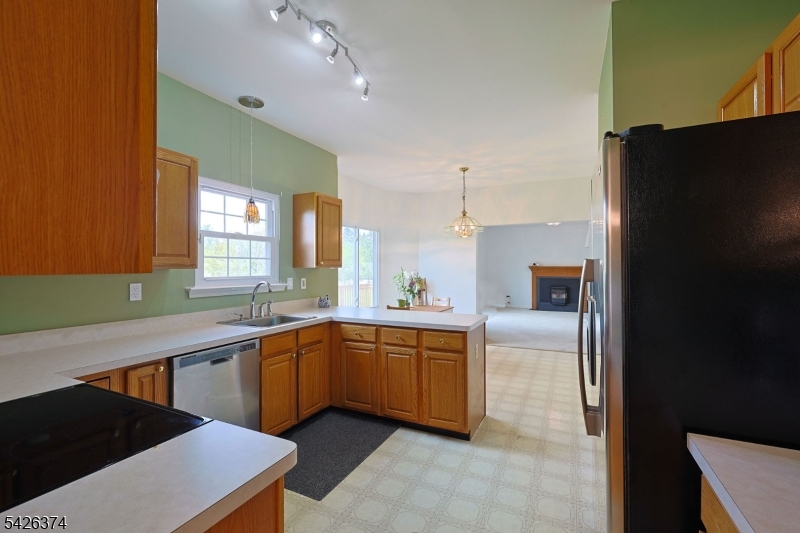 14 Thomas Road Lafayette, NJ 07848 - Photo 20 of 44
