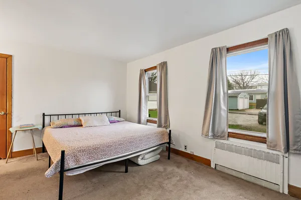 $249,900 | 820 Lincoln Highway, Rochelle, IL 61068