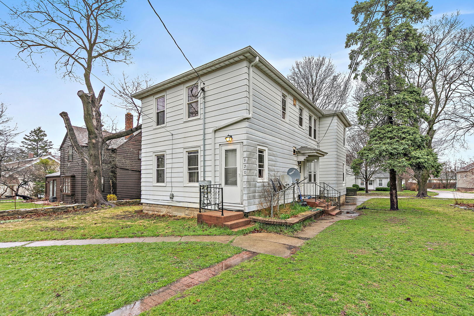 820 Lincoln Highway Rochelle, IL 61068 - Photo 2 of 27