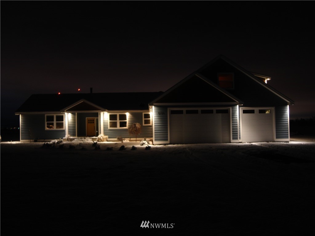 5139 Rd E 7 Northeast Moses Lake, WA 98837 - Photo 3 of 40 Gallery Image 3