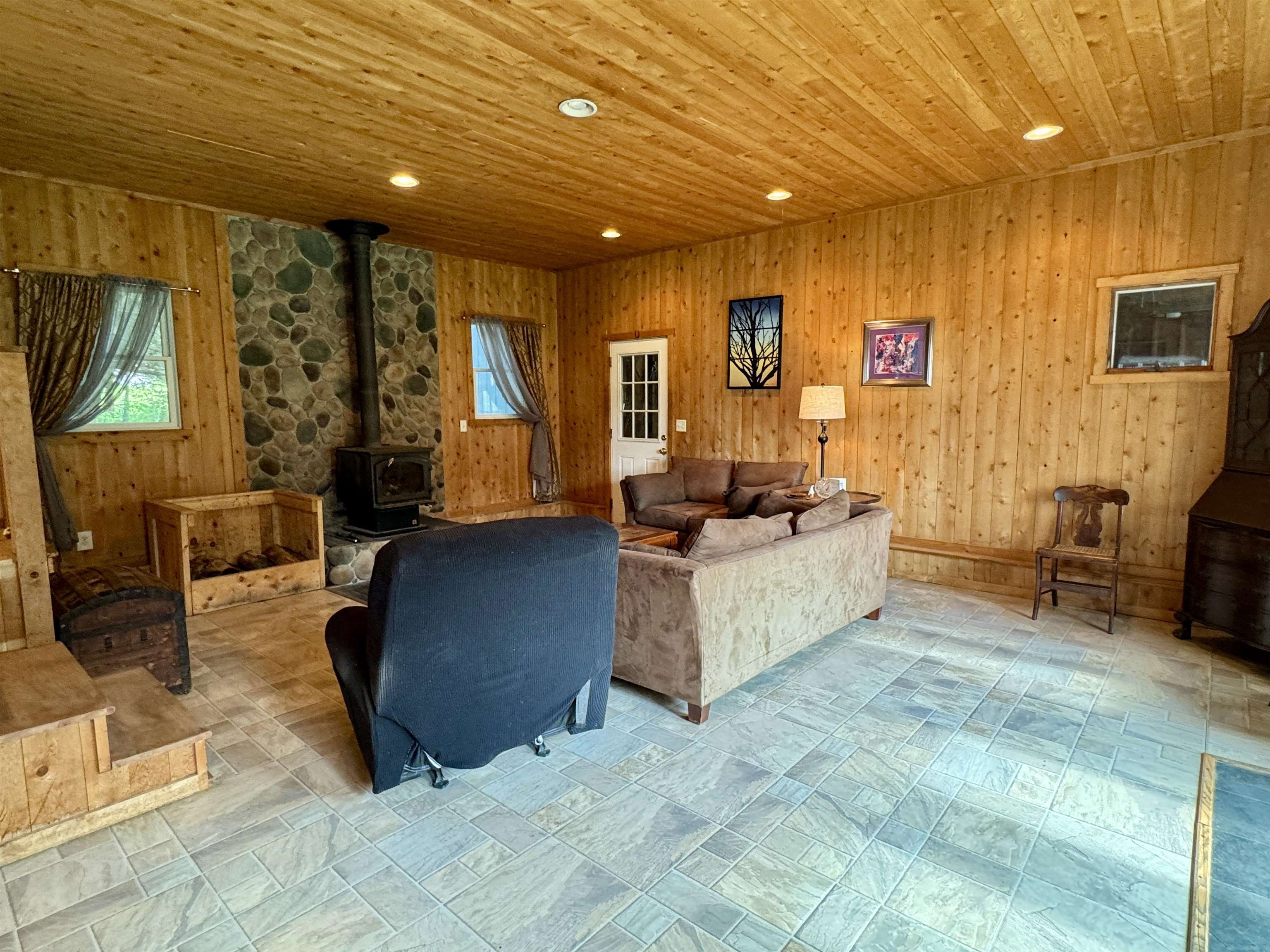 308 Jambash Peak Road Derby, VT 05855 - Photo 12 of 49 Gallery Image 12