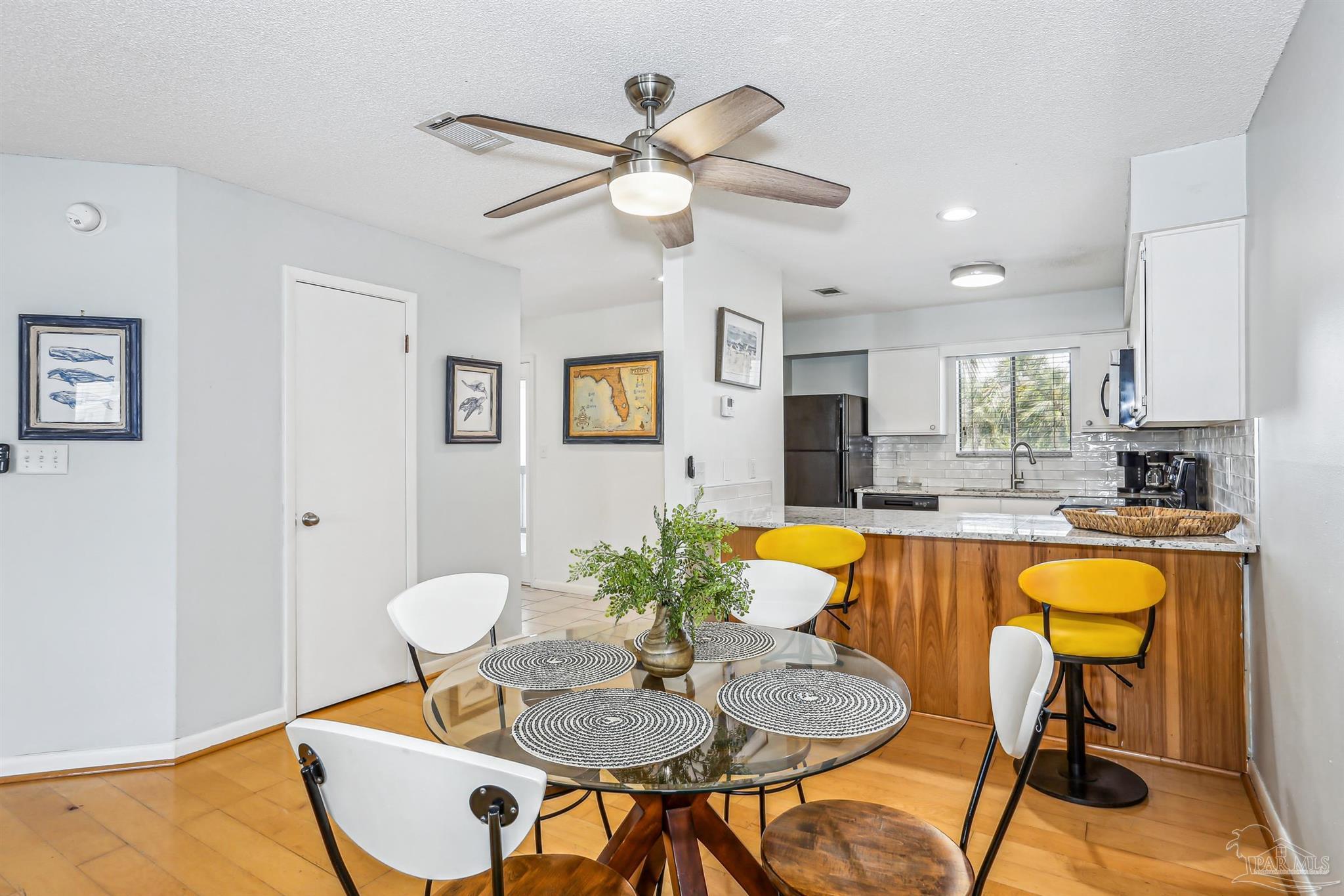 7453 Sunset Harbor Drive, Unit 2203 Navarre Beach, FL 32566 - Photo 4 of 28