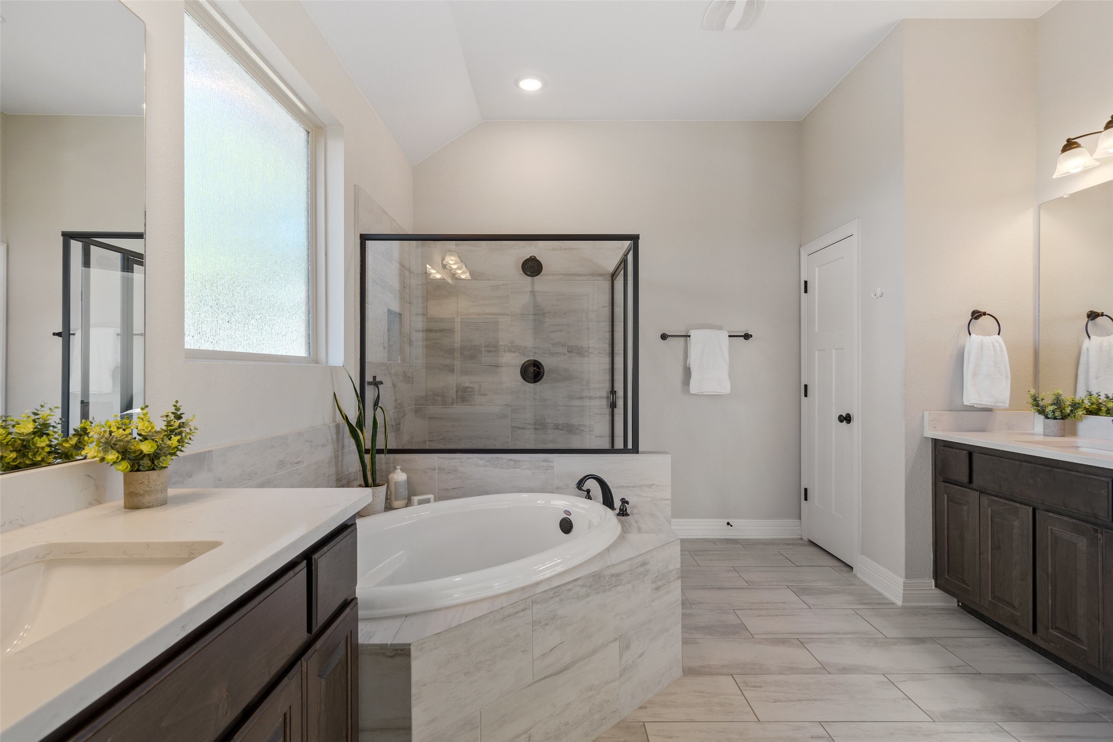 17805 Limestone Spring Lane Austin, TX 78738 - Photo 22 of 39