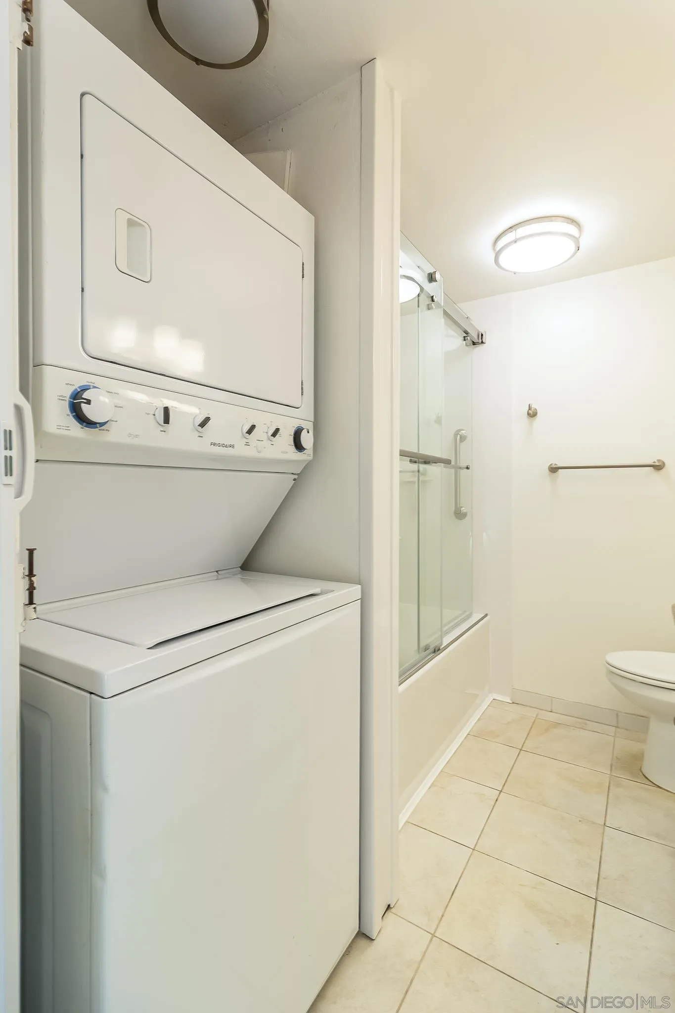 3606 Vista Rey, Unit 16 Oceanside, CA 92057 - Photo 21 of 26 Gallery Image 21