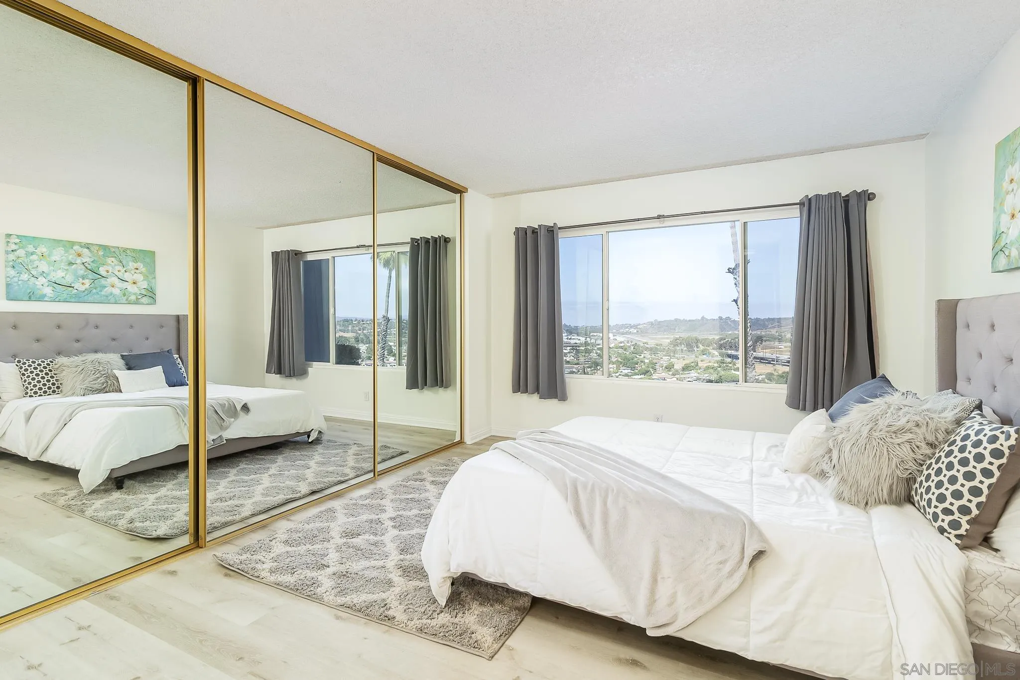 3606 Vista Rey, Unit 16 Oceanside, CA 92057 - Photo 4 of 26 Gallery Image 4
