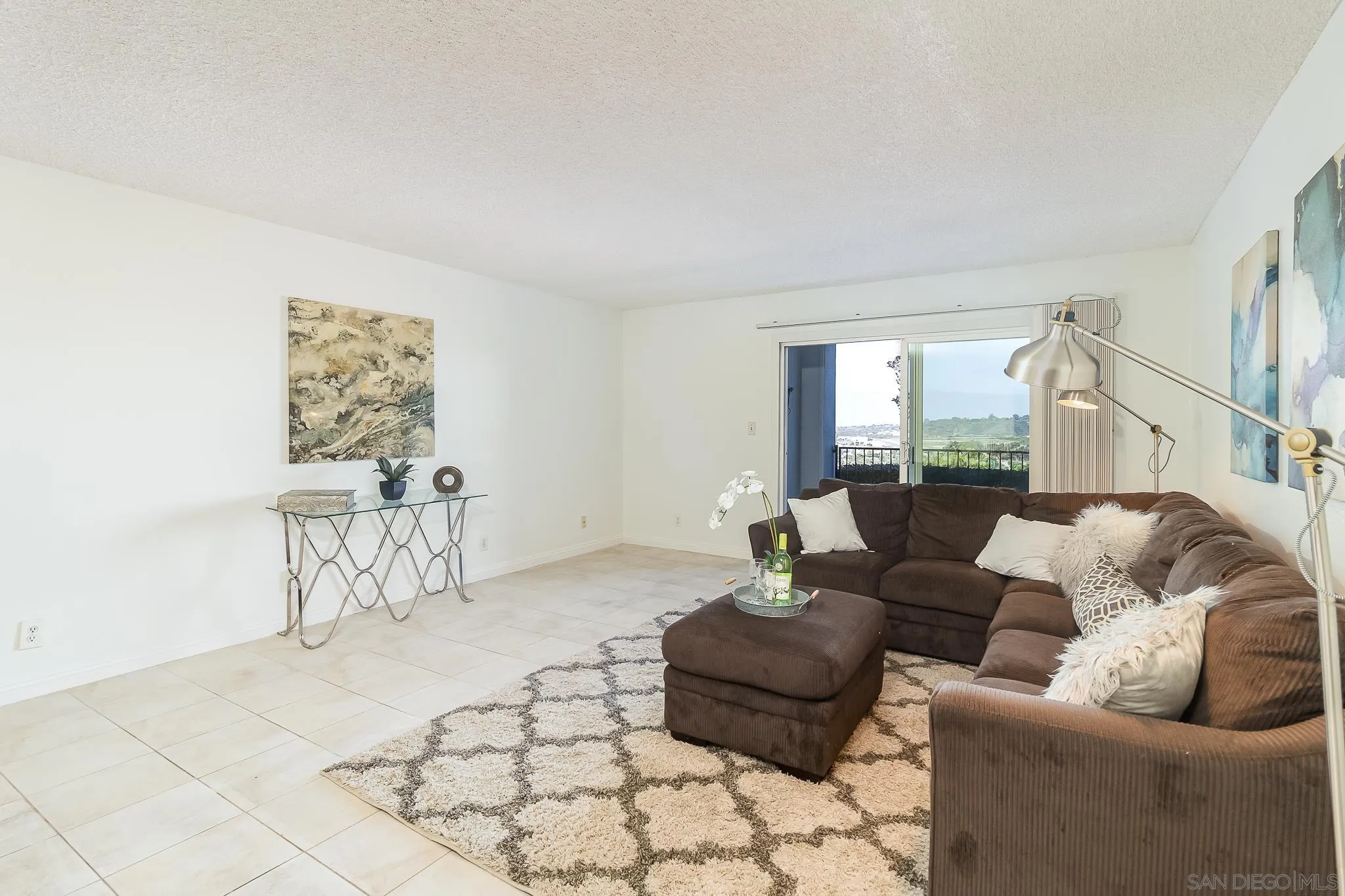 3606 Vista Rey, Unit 16 Oceanside, CA 92057 - Photo 7 of 26 Gallery Image 7
