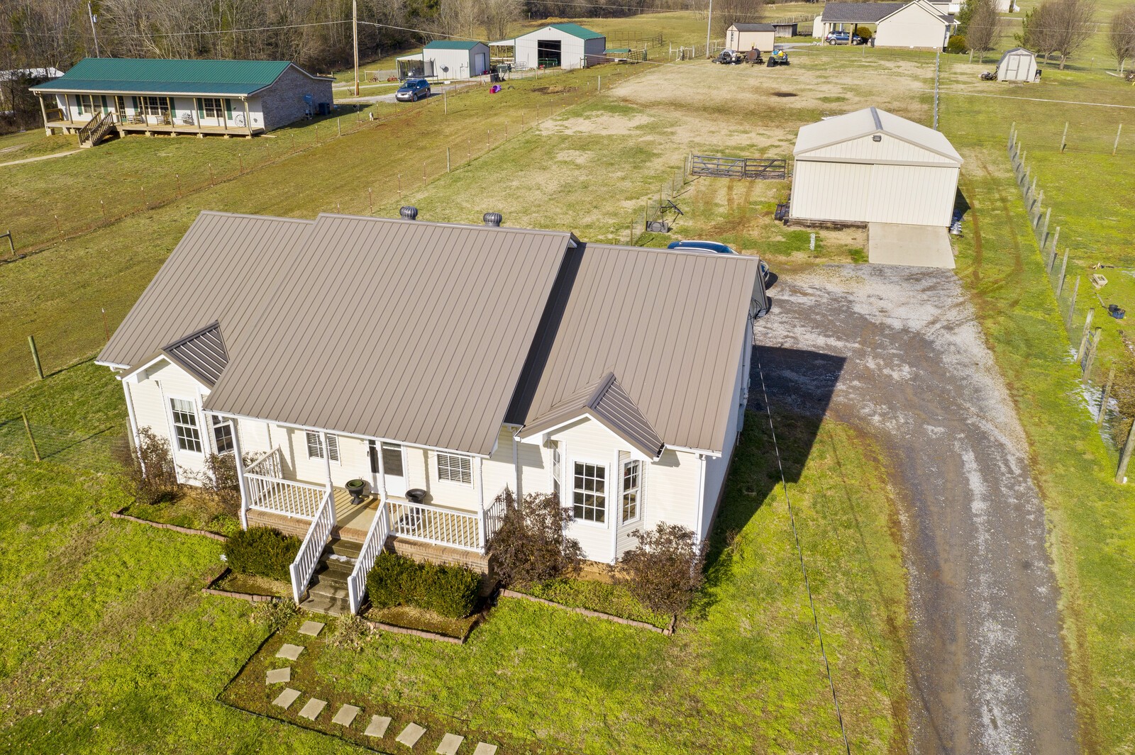 634 West Harper Road Portland, TN 37148 - Photo 7 of 25 a view of a swimming pool with an outdoor space