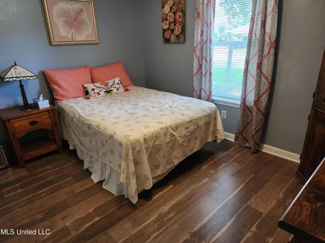 $1,900 | 125 Edmund Drive, Long Beach, MS 39560