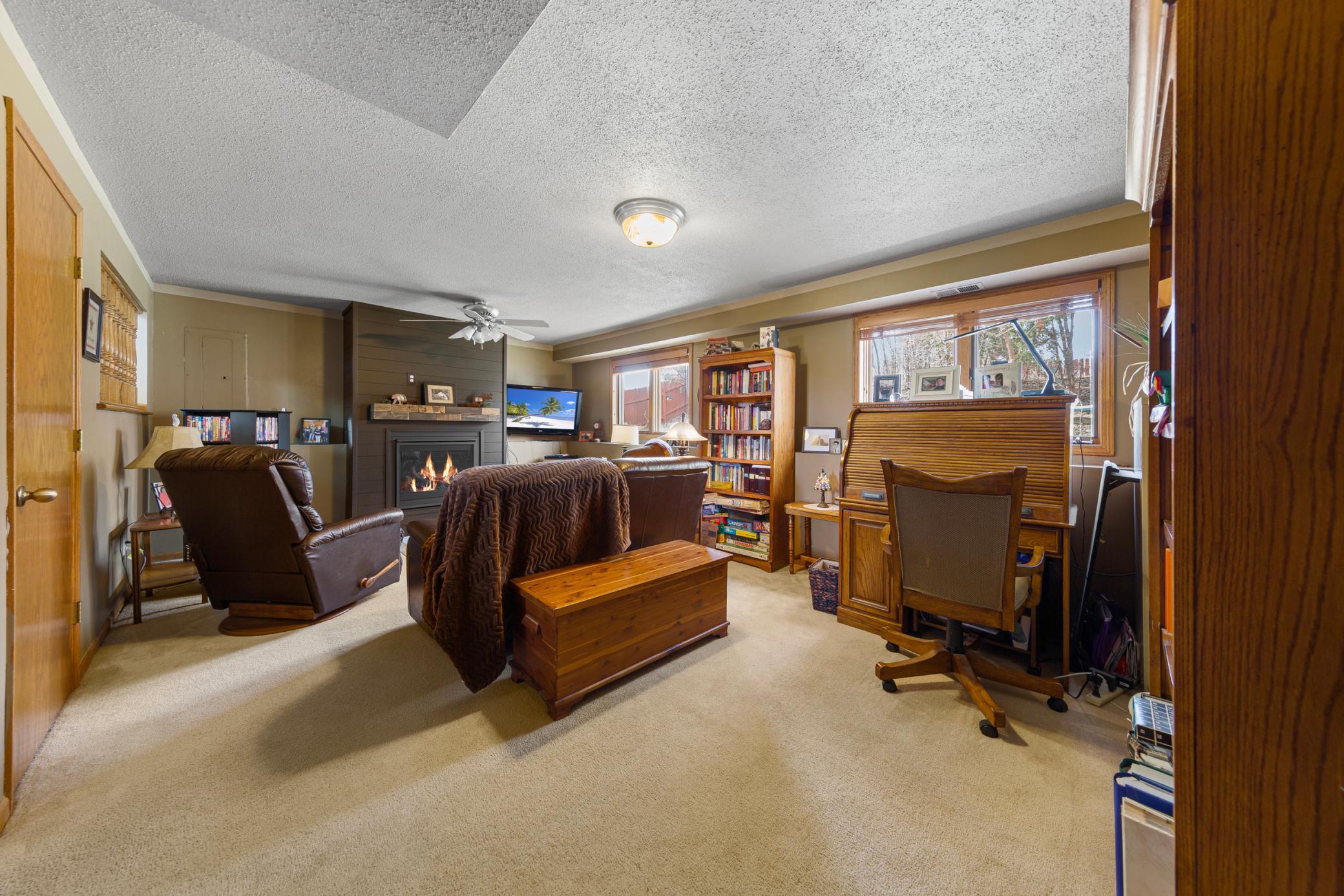 14837 Crestview Avenue Rosemount, MN 55068 - Photo 26 of 44