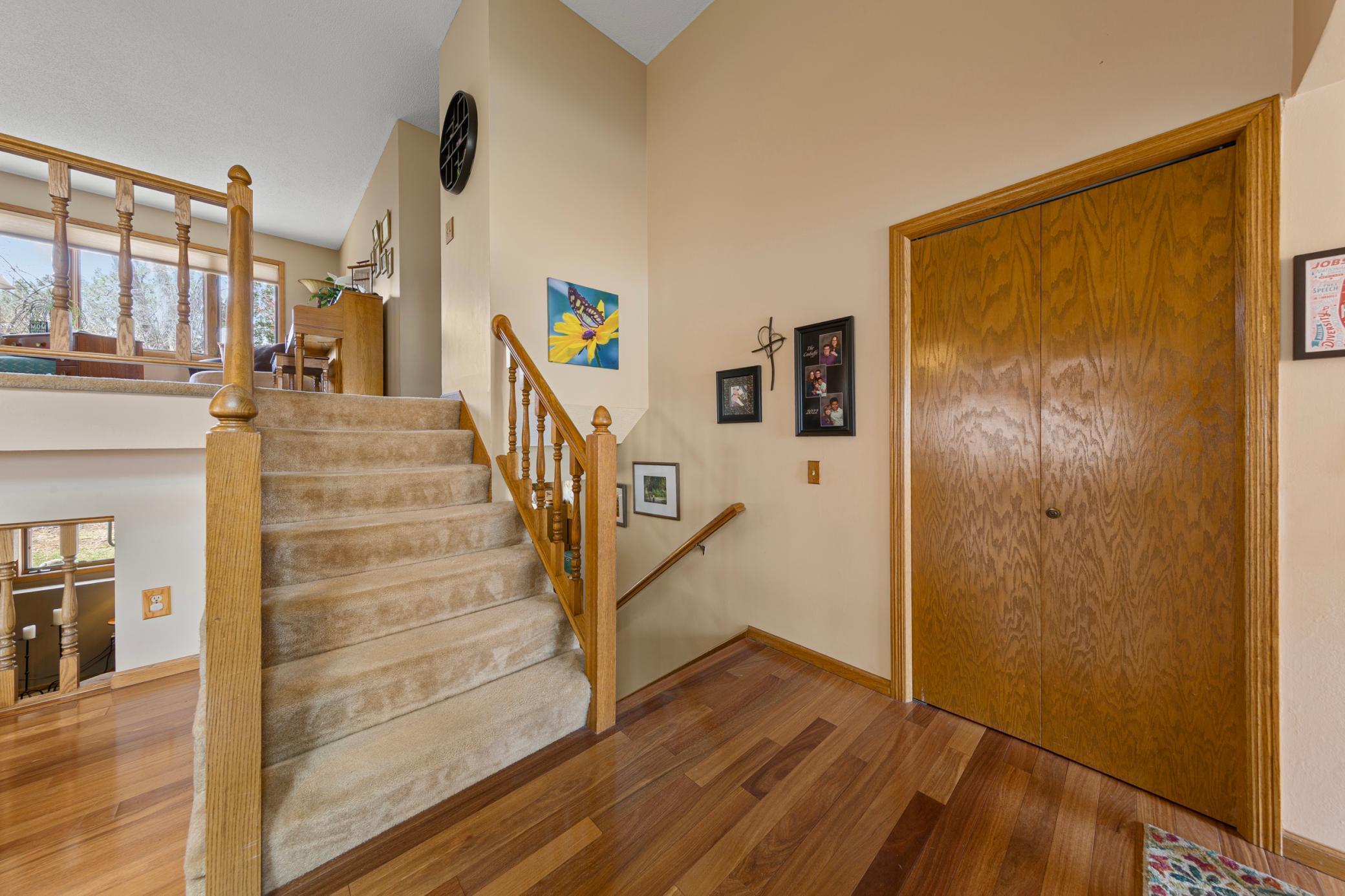 14837 Crestview Avenue Rosemount, MN 55068 - Photo 4 of 44