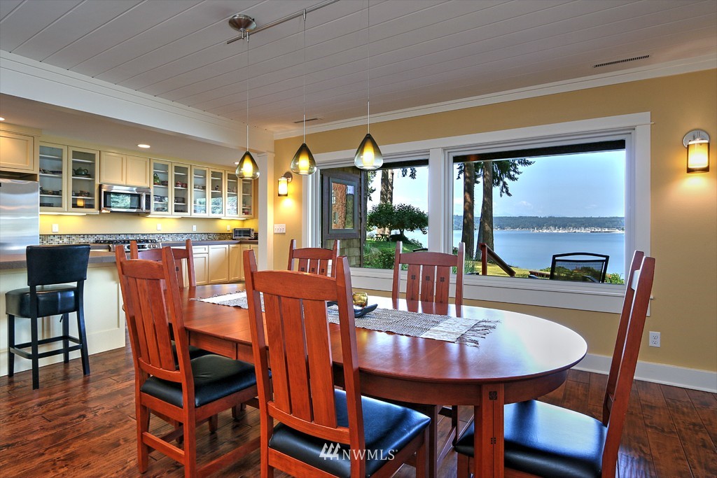 1670 Northeast Jacobson Road Poulsbo, WA 98370 - Photo 12 of 25 Gallery Image 12