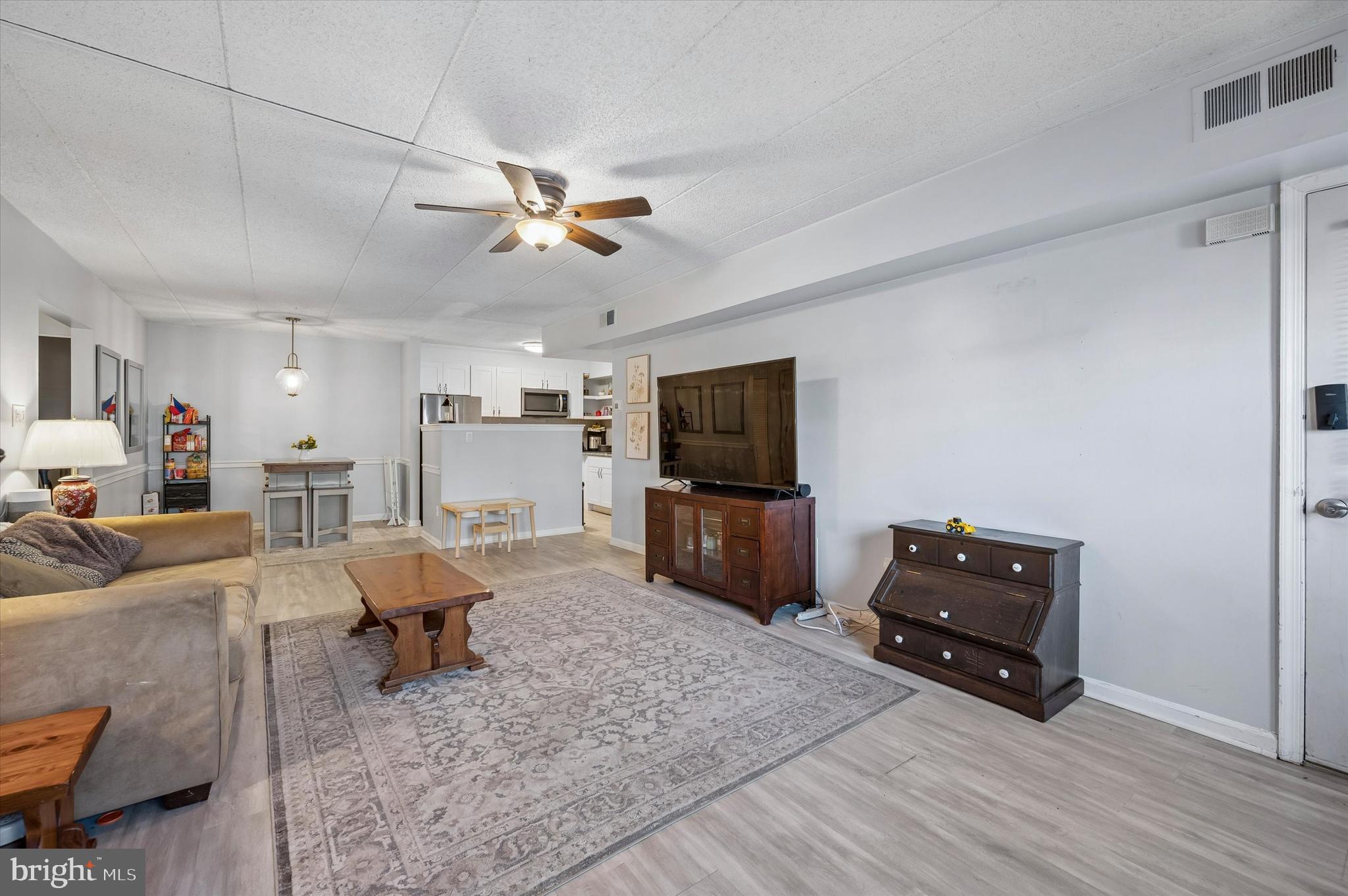 114 Riversedge Drive, Unit CONDO 114 Jeffersonville, PA 19403 - Photo 5 of 22