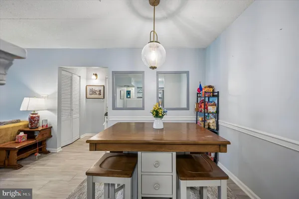 $220,000 | 114 Riversedge Drive, Unit CONDO 114, Jeffersonville, PA 19403