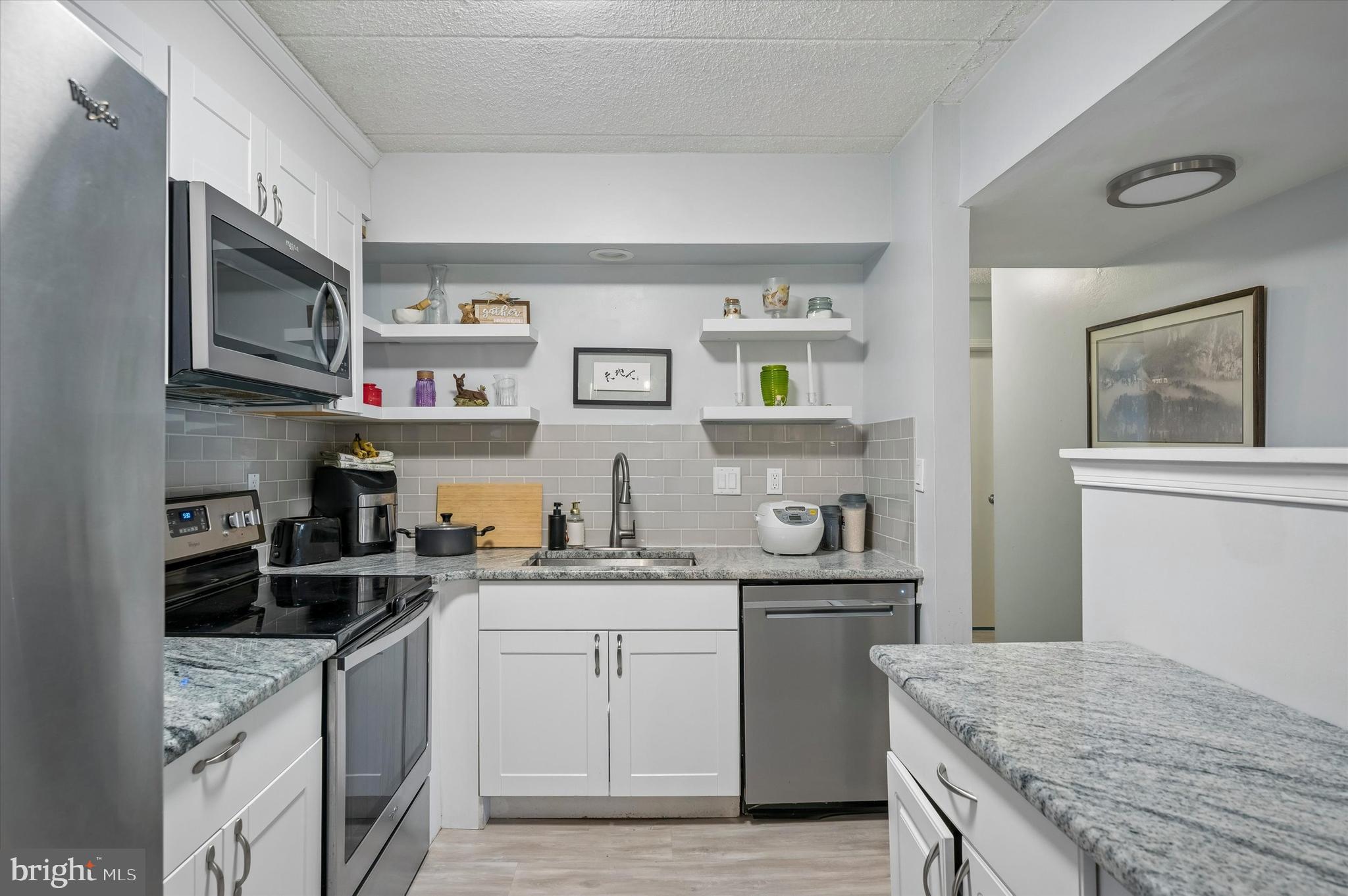 114 Riversedge Drive, Unit CONDO 114 Jeffersonville, PA 19403 - Photo 10 of 22