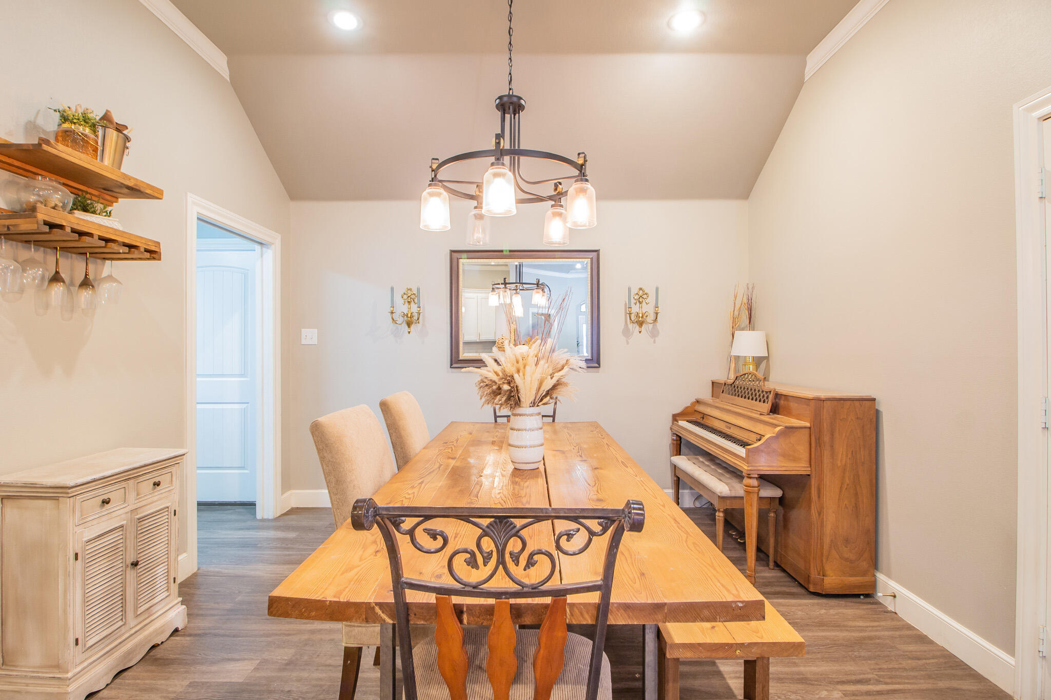 6103 95th Street Lubbock, TX 79424 - Photo 11 of 31 IMG_9474