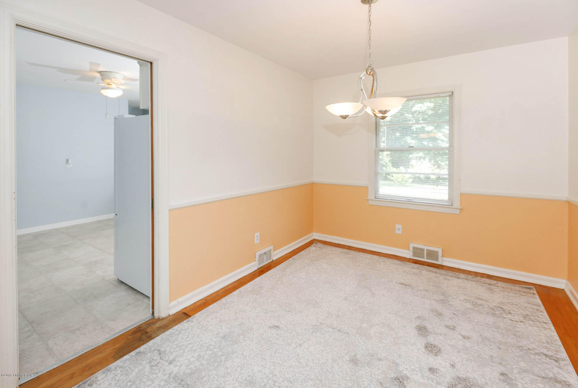 623 Indian Ridge Road Louisville, KY 40207 - Photo 7 of 37 011