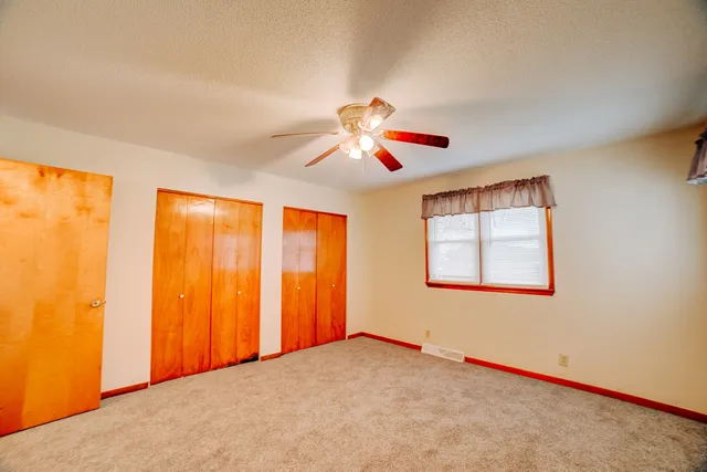 $83,900 | 433 South 5th Street, Watseka, IL 60970